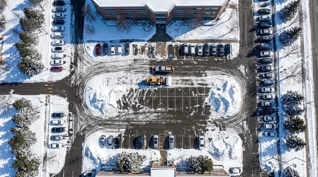Seasonal vs Per-Push Snow Contracts: Which Is Right for Your Commercial Property?