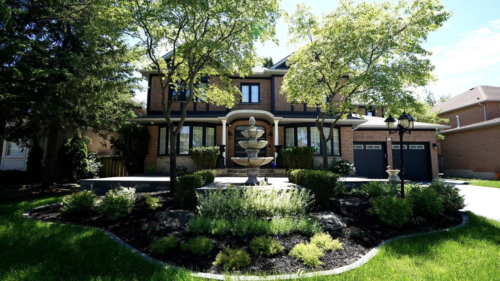 Aurora — project in Aurora, ON
