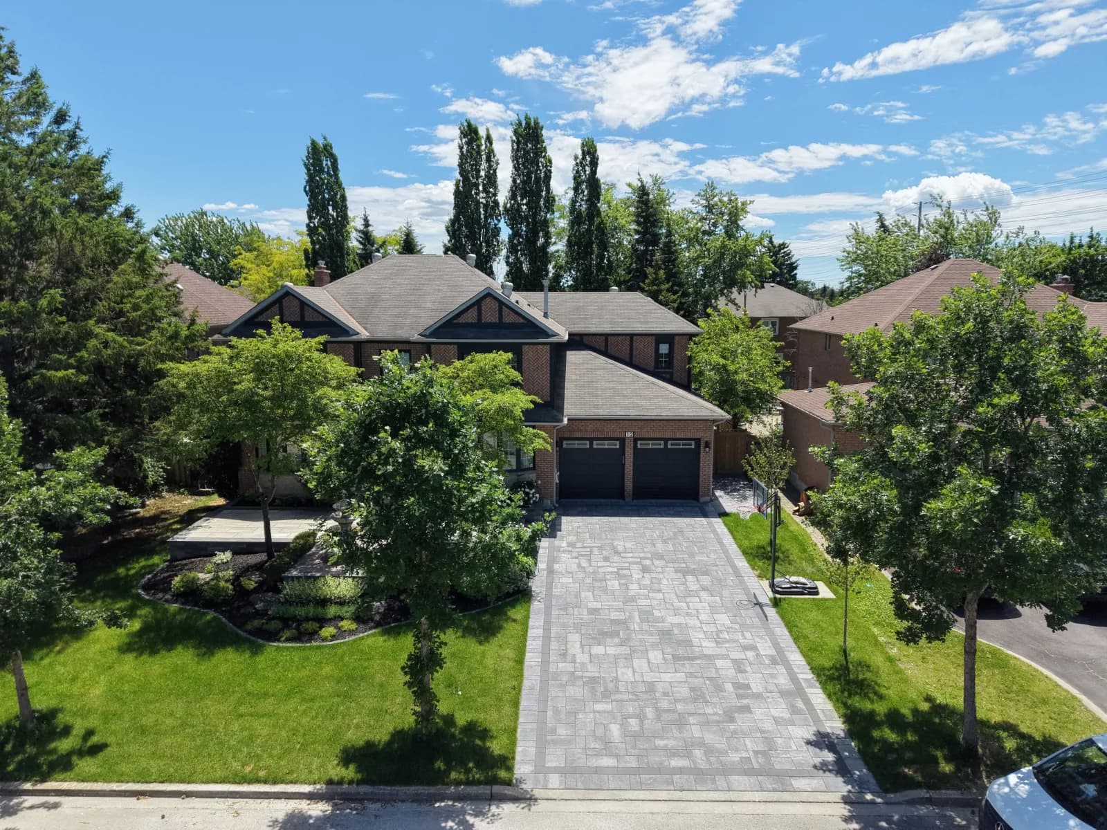 Aurora — project in Aurora, ON